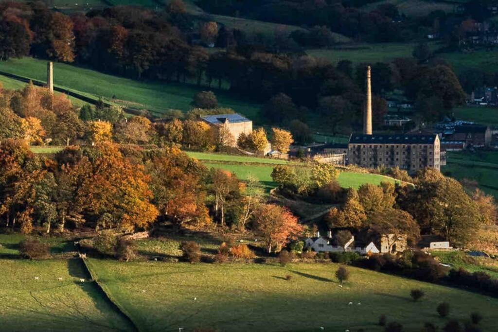 Entire Cottage In The Beautiful Calder Valley هاليفاكس المظهر الخارجي الصورة